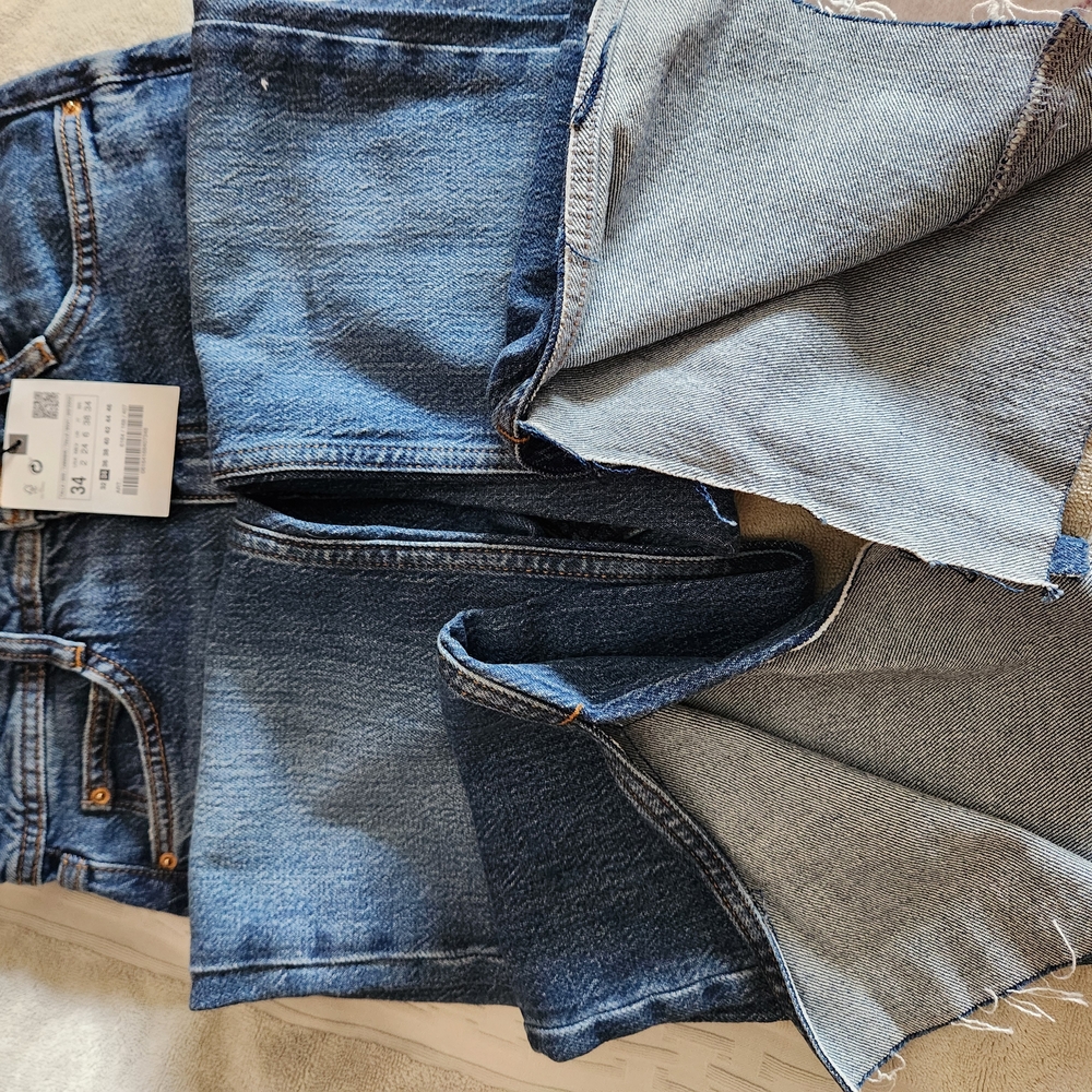ZARA Split Hem Blue Denim Jeans